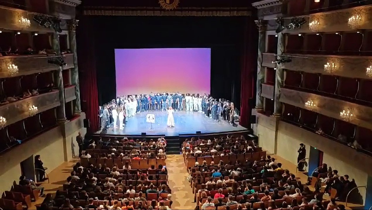 Donizetti, Il piccolo compositore degli studenti: Rataplan finale e dedica a Diego Sangalli
