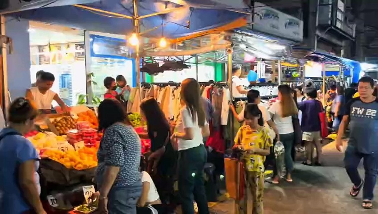 Quiapo Night Walk 