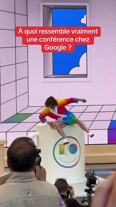 À quoi ressemble VRAIMENT une conférence chez Google, avec Marc Rebillet en guest star #shorts