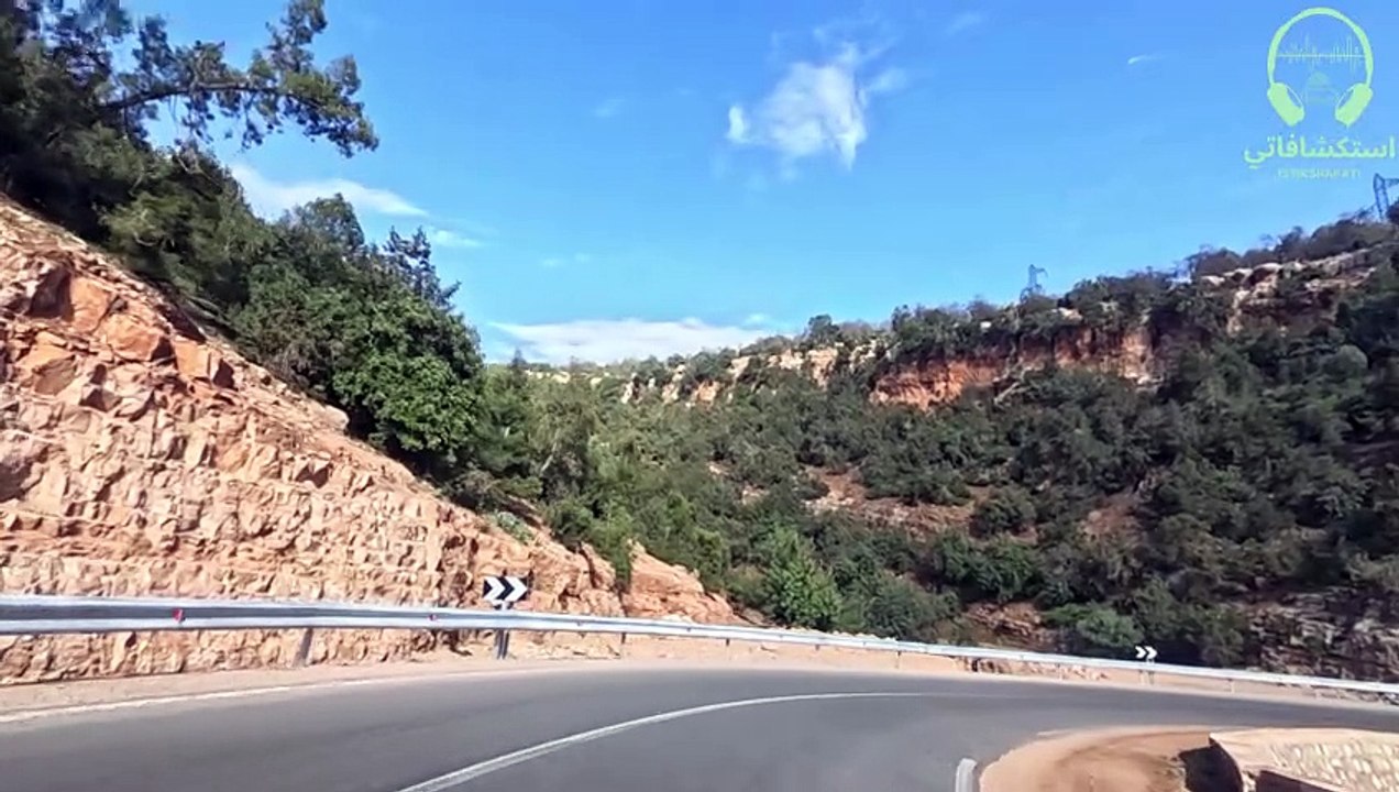 خديجة اطلس اغاني امازيغية مبهرة تروي حكايات الطبيعة والحب من أفورار إلى أزيلال