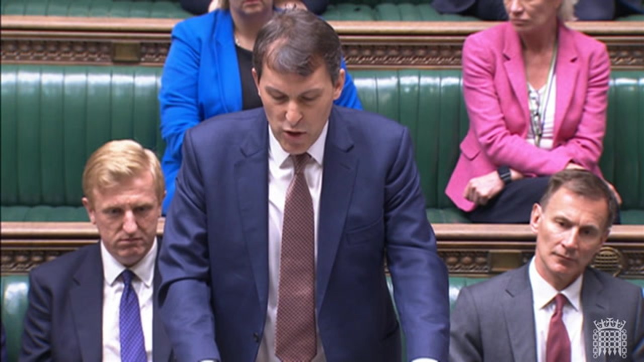 Government announces compensation scheme for infected blood scandal victims