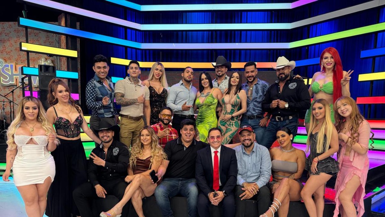 Esta foto revela ¿el nuevo elenco de &#039;Es Show&#039;?