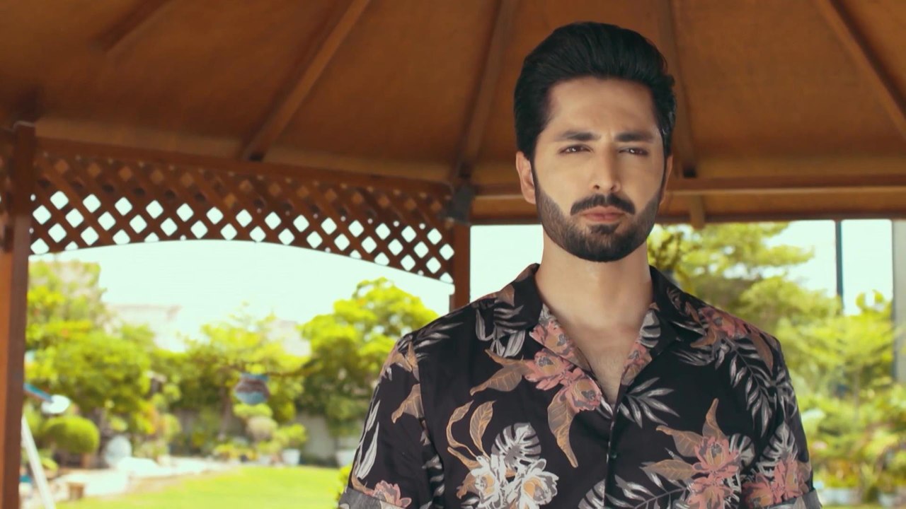 Divane Gönlüm 1. Bölüm | 22 Mayıs Çarşamba