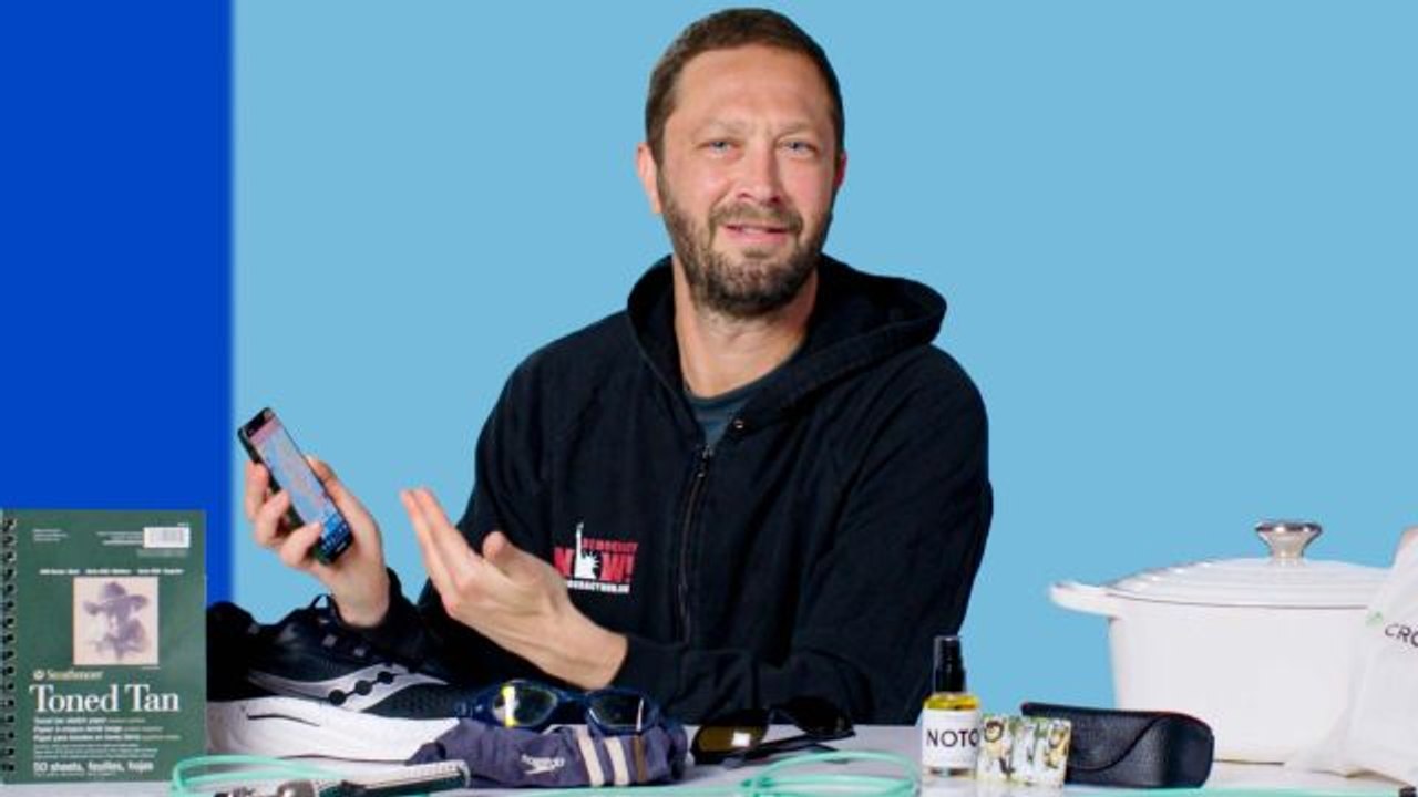 10 Things The Bear's Ebon Moss-Bachrach Can't Live Without