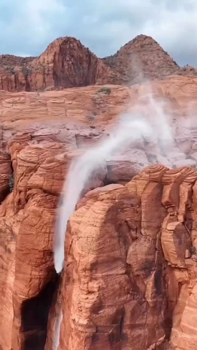 LA PLUS ÉTRANGE cascade du Parc National Bryce Canyon [@ken4photo]