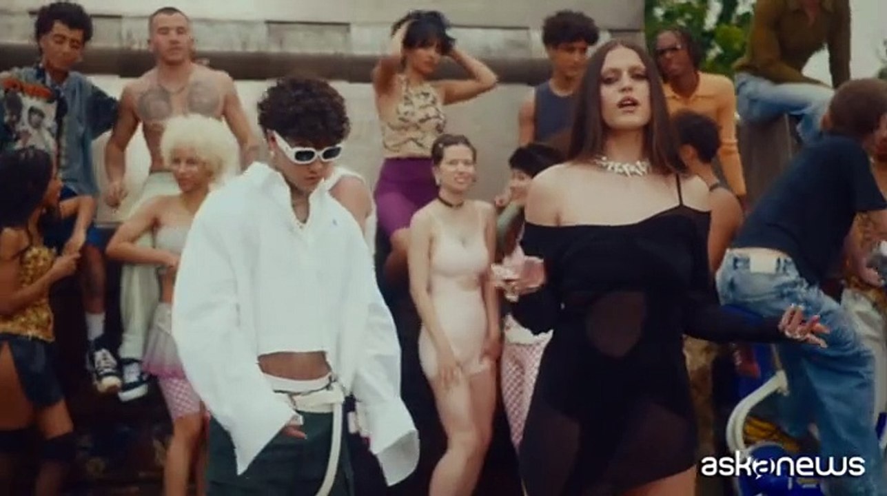 "Sesso e Samba" di Tony Effe e Gaia tra ritmi brasiliani e trap