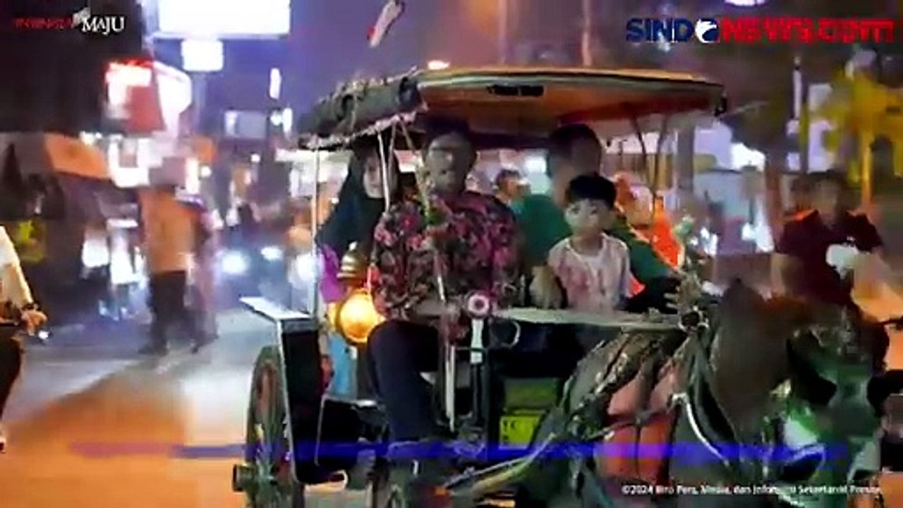 Keliling Malioboro, Jokowi Ajak Cucu Naik Andong