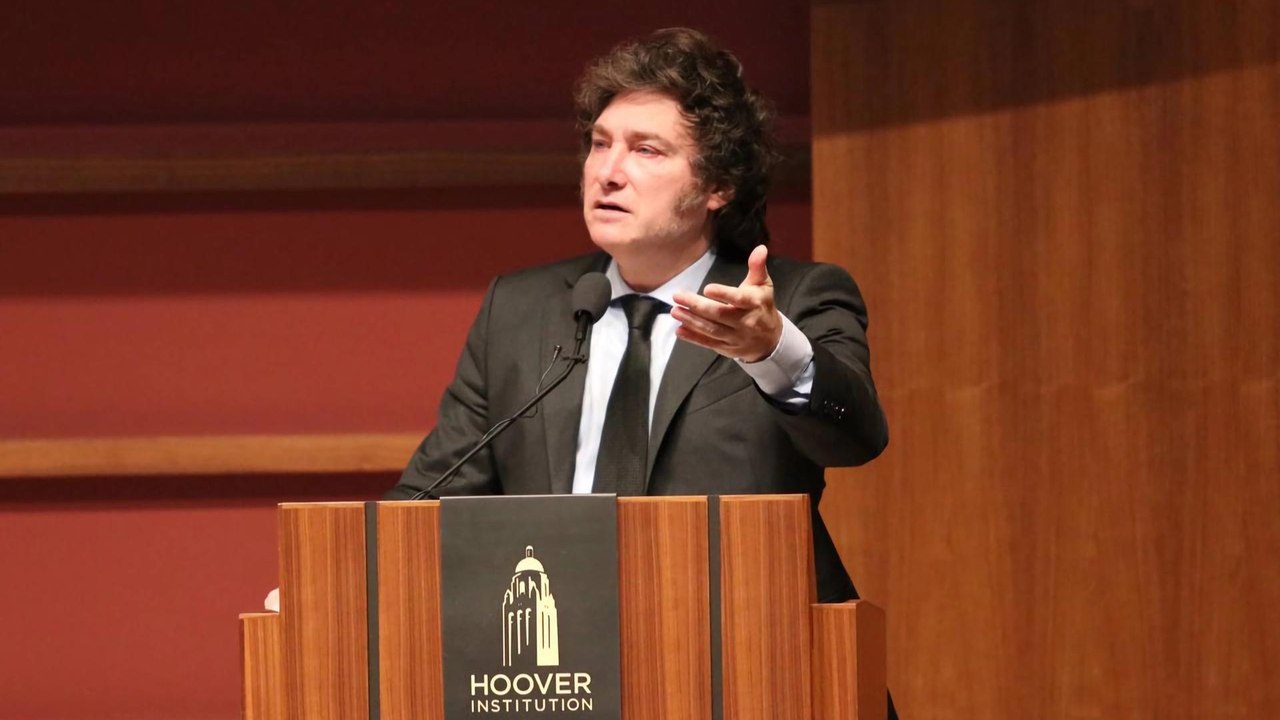 Milei llama a Pedro Sánchez "kirchnerista sin buenos modales"