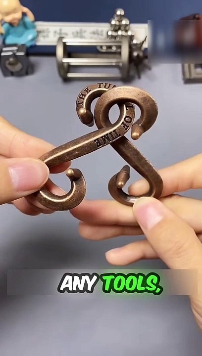 How to solve this metal puzzle।Puzzle solve #shorts #puzzle