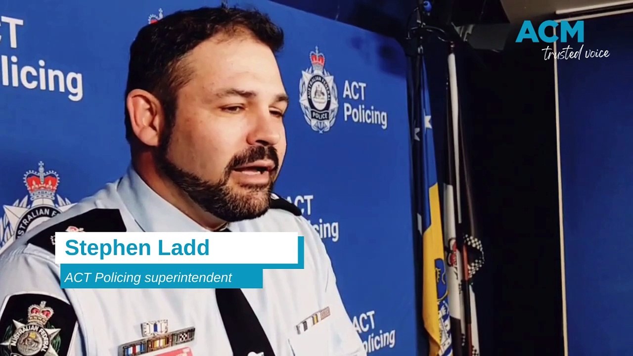 Man charged with murder after Holt house fire