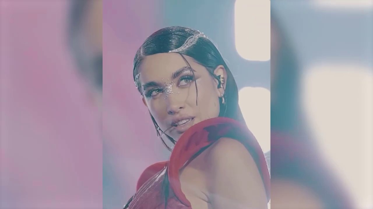 ¡María Becerra anuncia su primera gira mundial! 🌍