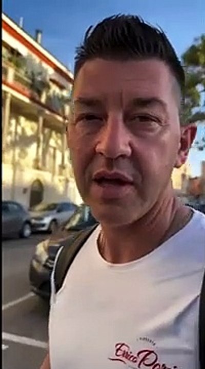 «Non è quella napoletana, ma è sempre buona». Errico Porzio gusta la pizza "made in Bari" del giovane Michele