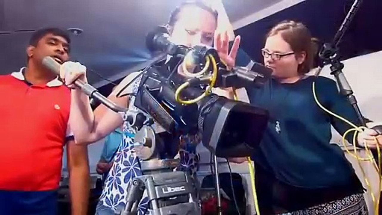 सोच रहे हैं वही वीडियो