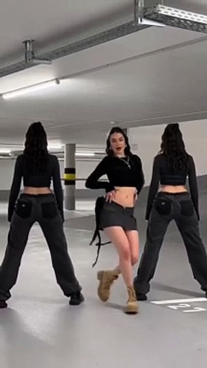 #dance #dancechallenges #dancevideo #dancing #danceshorts #dancecover #dancemusic