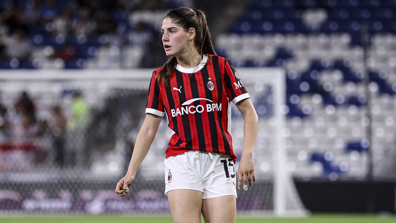Rayadas v AC Milan: the Rossonere reaction