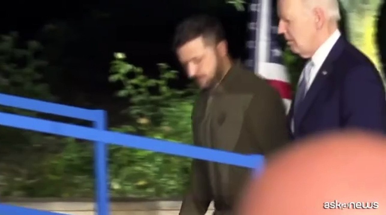 G7, Biden e Zelensky firmano un accordo di sicurezza di 10 anni