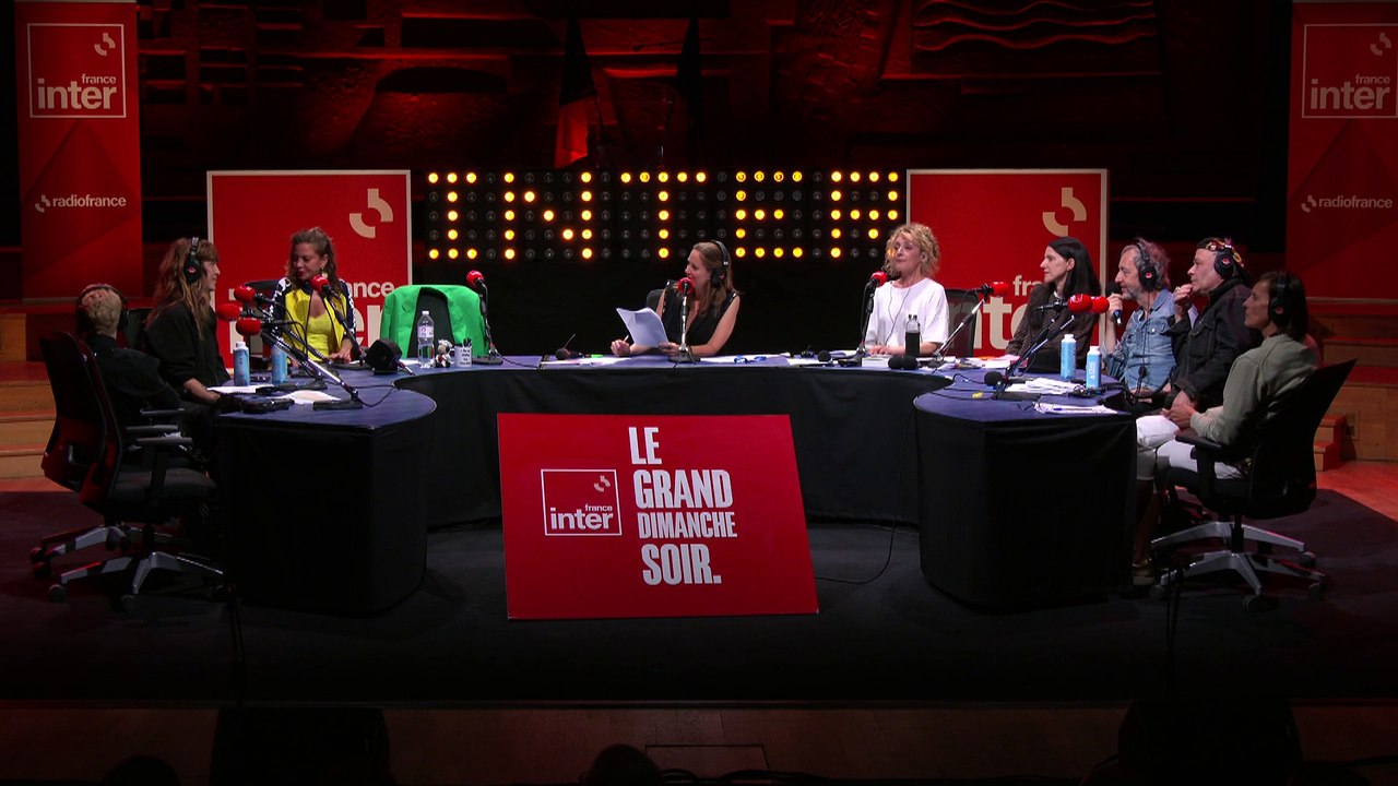 Fais-moi une place (à l'extrême droite) - La chanson de Frédéric Fromet