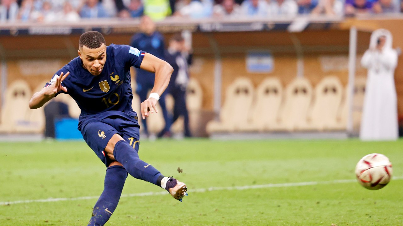 Euros & COPA: Watching the World’s Best Soccer Teams