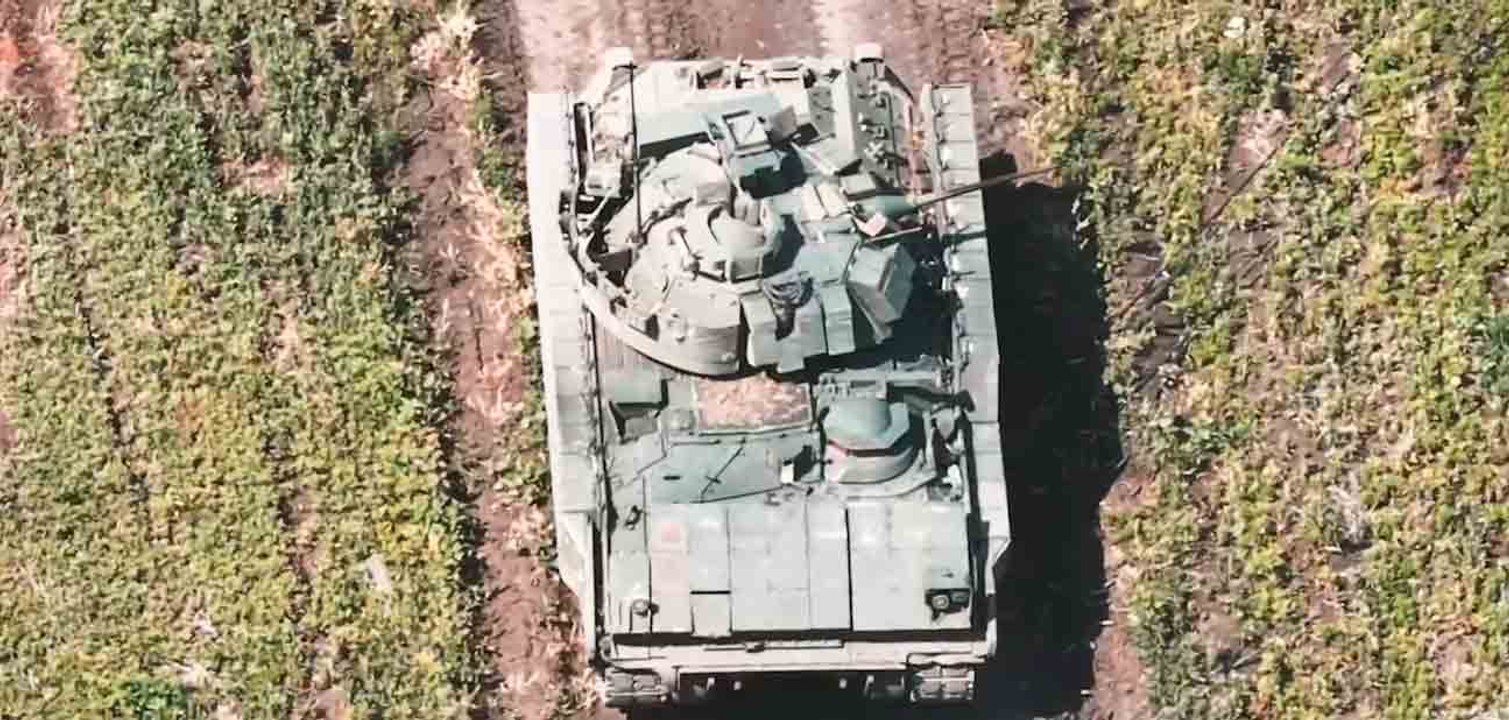 ビデオ：第47機械化旅団のM2ブラッドリーがロシアのFPVドローン攻撃に耐える