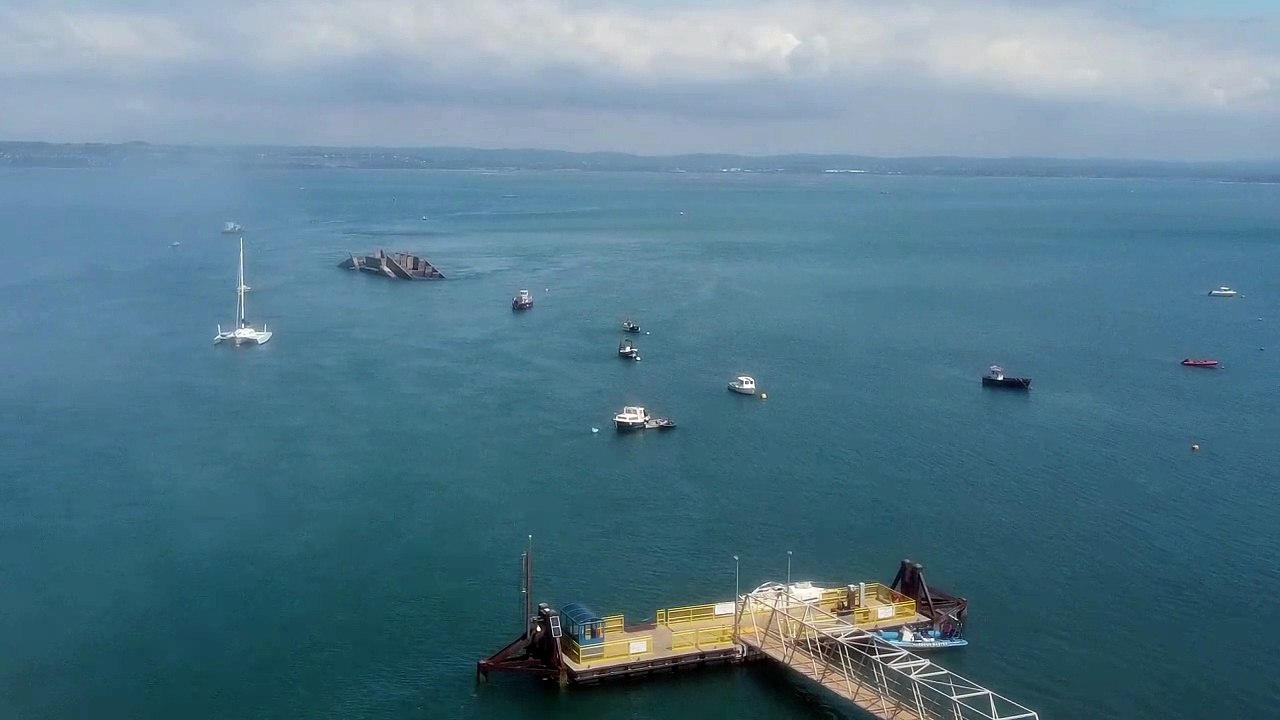Spooky fog on a sunny day at Hayling Island/ Eastney