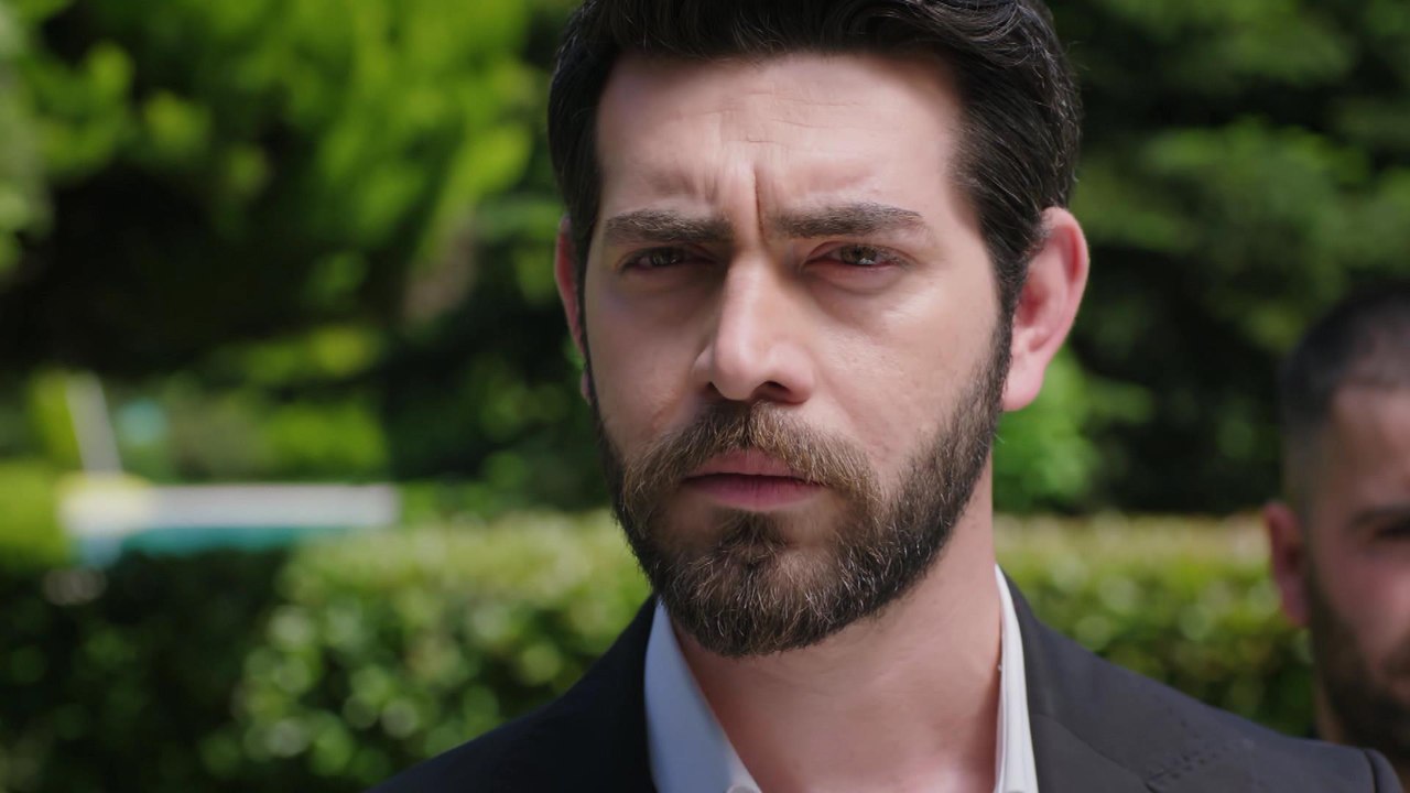 Kan Çiçekleri Dizisi 347. Bölüm İzle - 26 Haziran Çarşamba