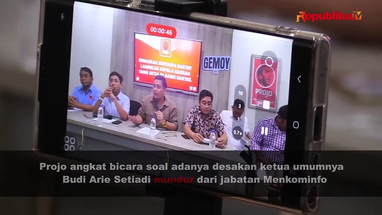 Menkominfo Didesak Mundur, Ini Respons Projo