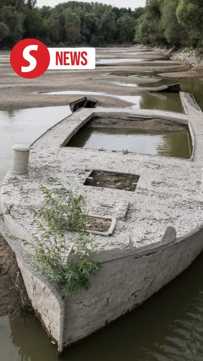 Low Danube reveals sunken World War Two ships in Serbia, Hungary