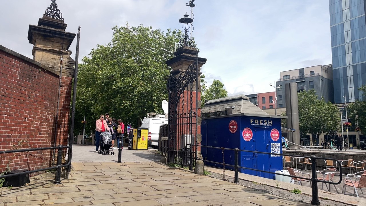 Borrow my Doggy: What are the benefits of dog walking in bristol?