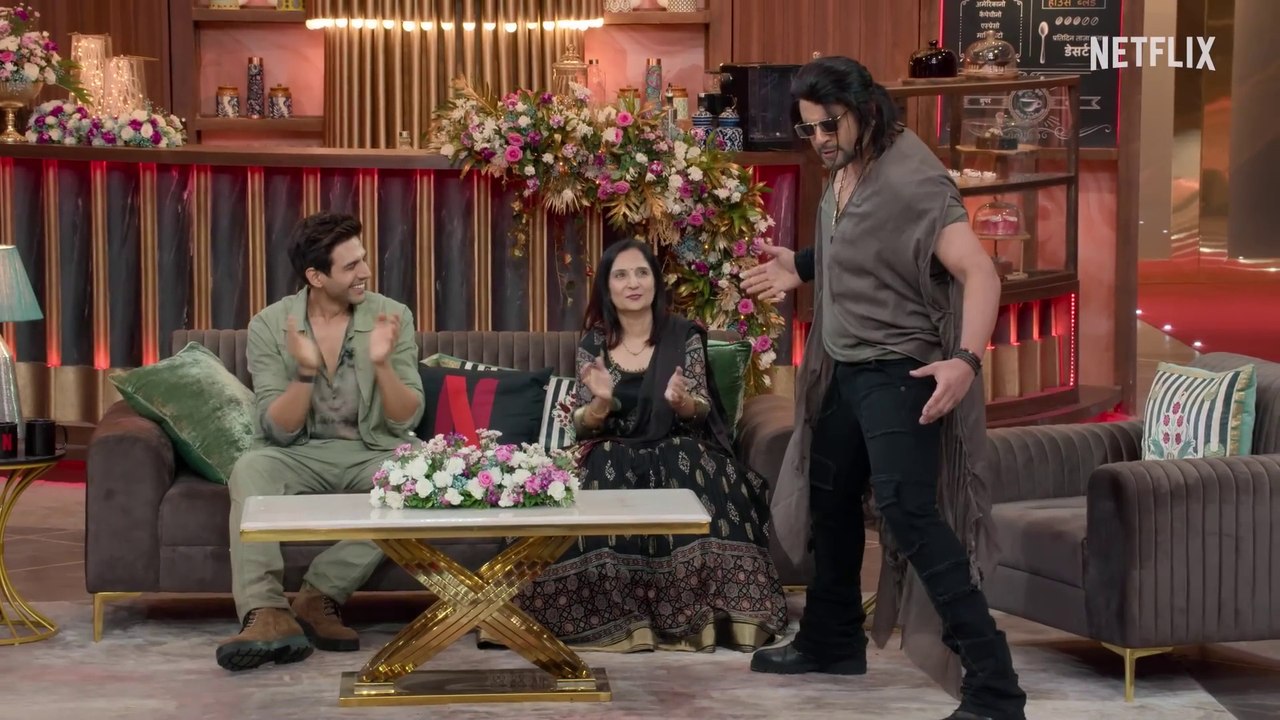 Sunil Grover & Krushna s HILARIOUS SRK-Salman Mimicry  Ft. Kartik Aaryan - #TGIKS