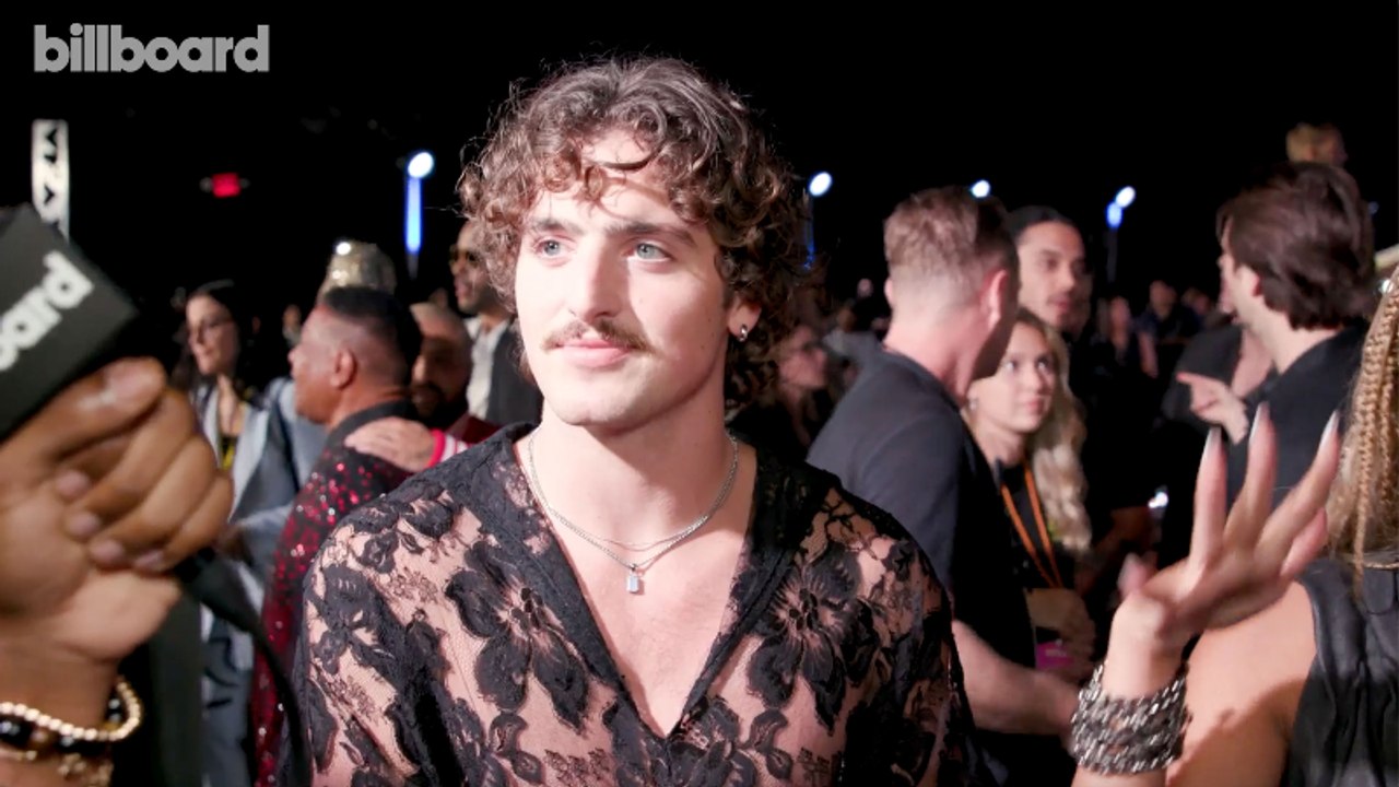 Benson Boone On Opening For Taylor Swift, "Everything She Touches Turns To Gold" | MTV VMAs 2024