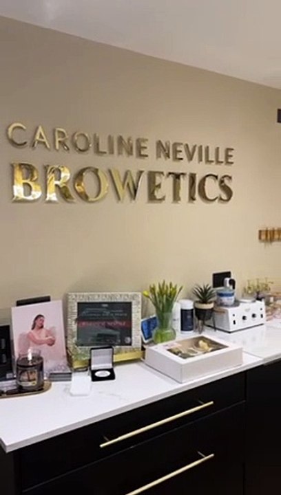 Browetics, Caroline Neville