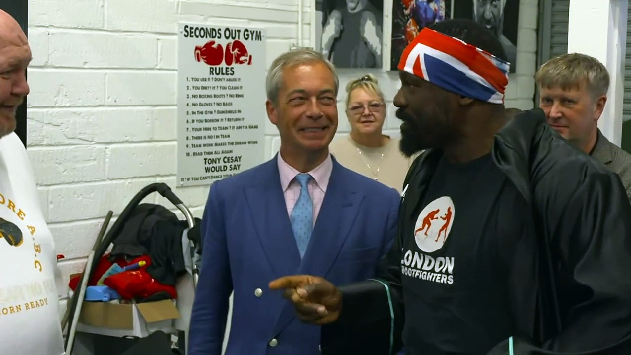 Nigel Farage and Derek Chisora visit boxing club