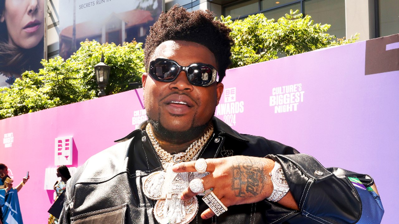 BossMan Dlow Enters Top 10 Of TikTok Billboard Top 50 | Billboard News