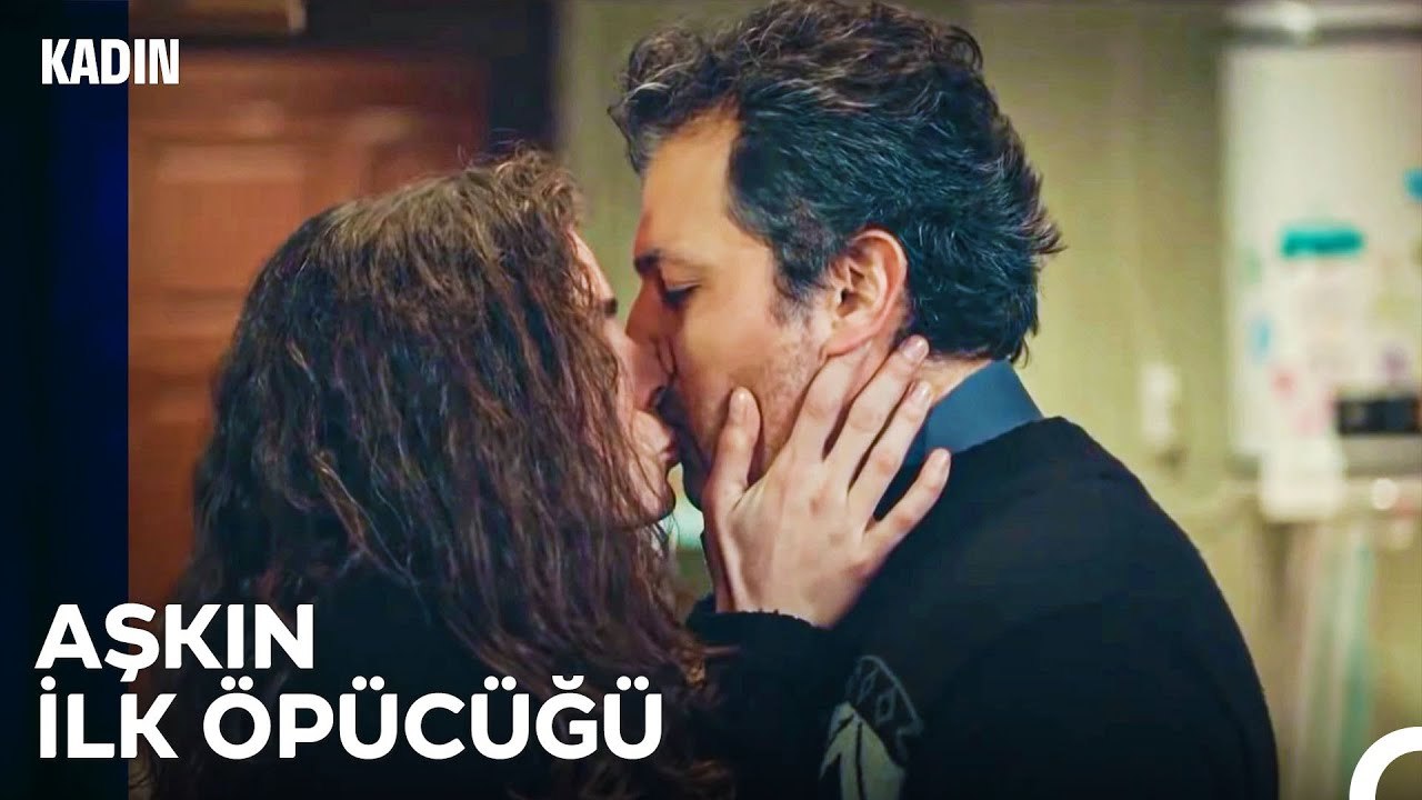 Arif ve Bahar Öpüştü! - Kadın
