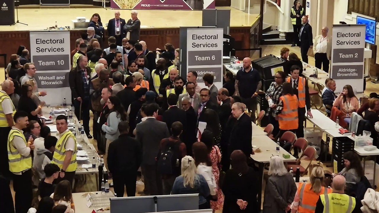 Incident at Walsall count as security enter Walsall Town Hall counting floor