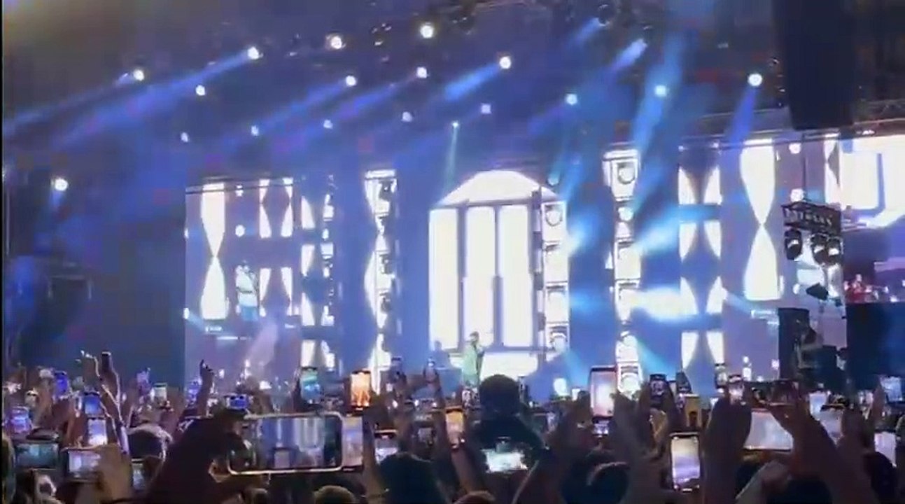 Lucca, tutti pazzi per Geolier