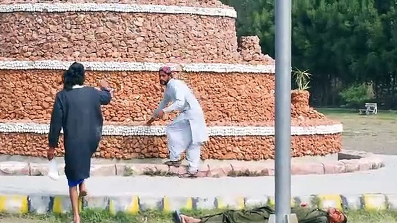 Black magic prank __ Banana Pranks(360P)