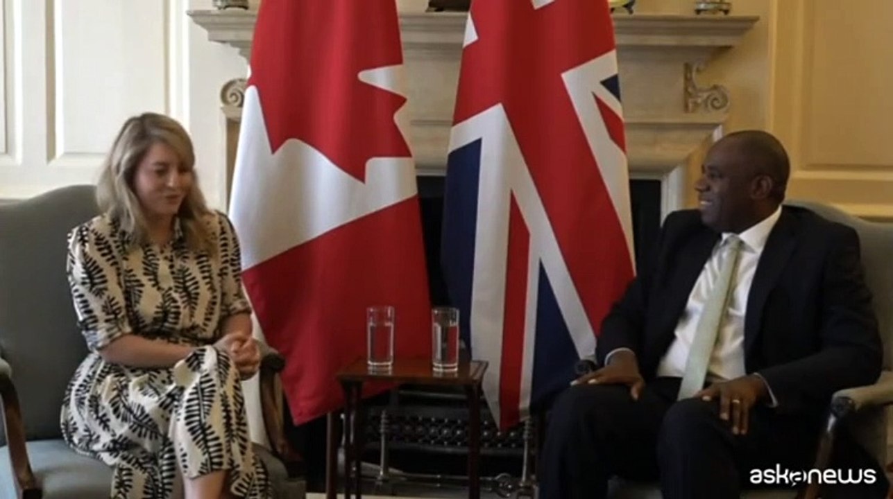 Gb, il neoministro degli Esteri David Lammy riceve l'omologa canadese