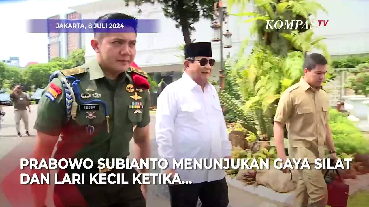 Ditanya soal Kesehatannya, Prabowo Jawab Pakai Gaya Silat dan Lari Kecil