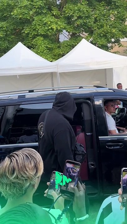 Werenoi sans pression pour monter sur scène