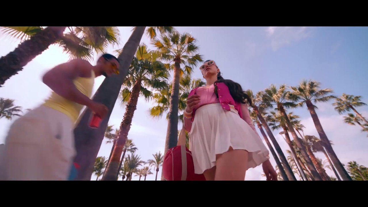 The Substance Trailer OmdU