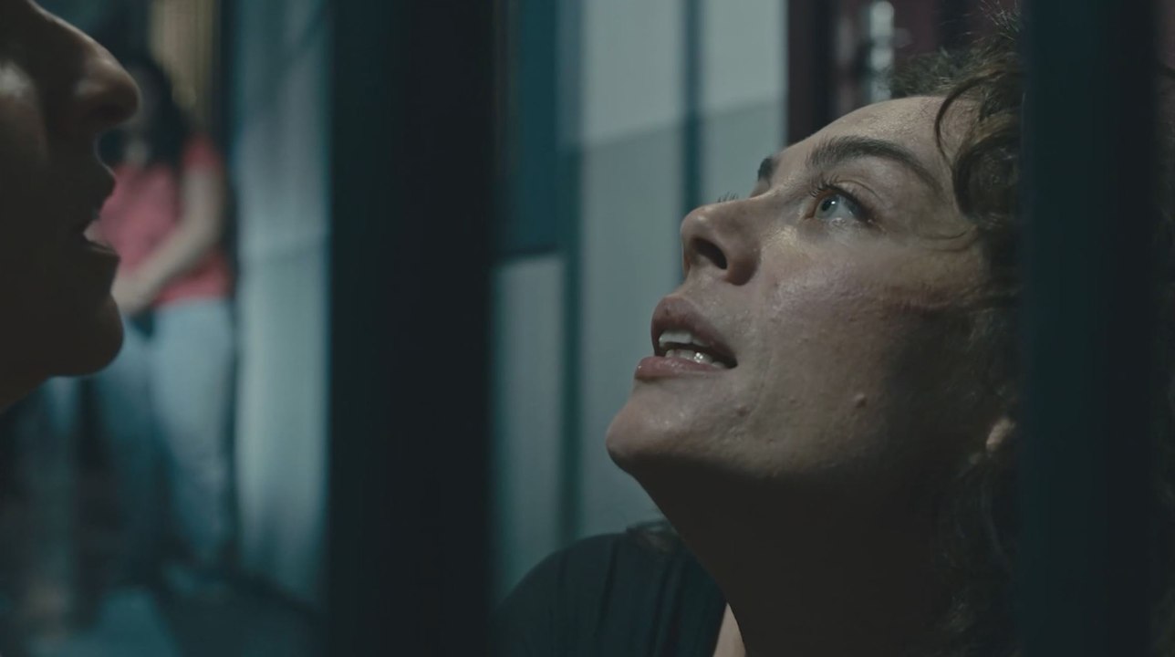 الفناء - الحلقة 33 - مدبلج بالعربية  | Avlu