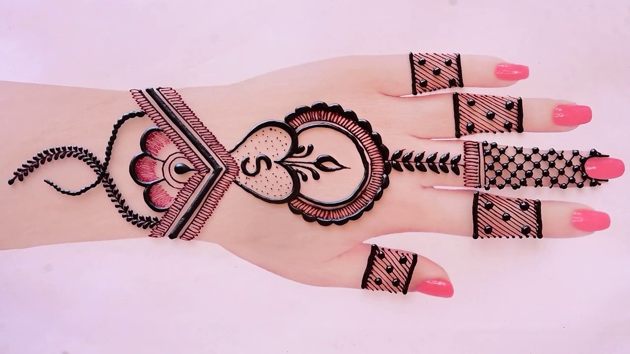 New S Word Best Mehndi Design