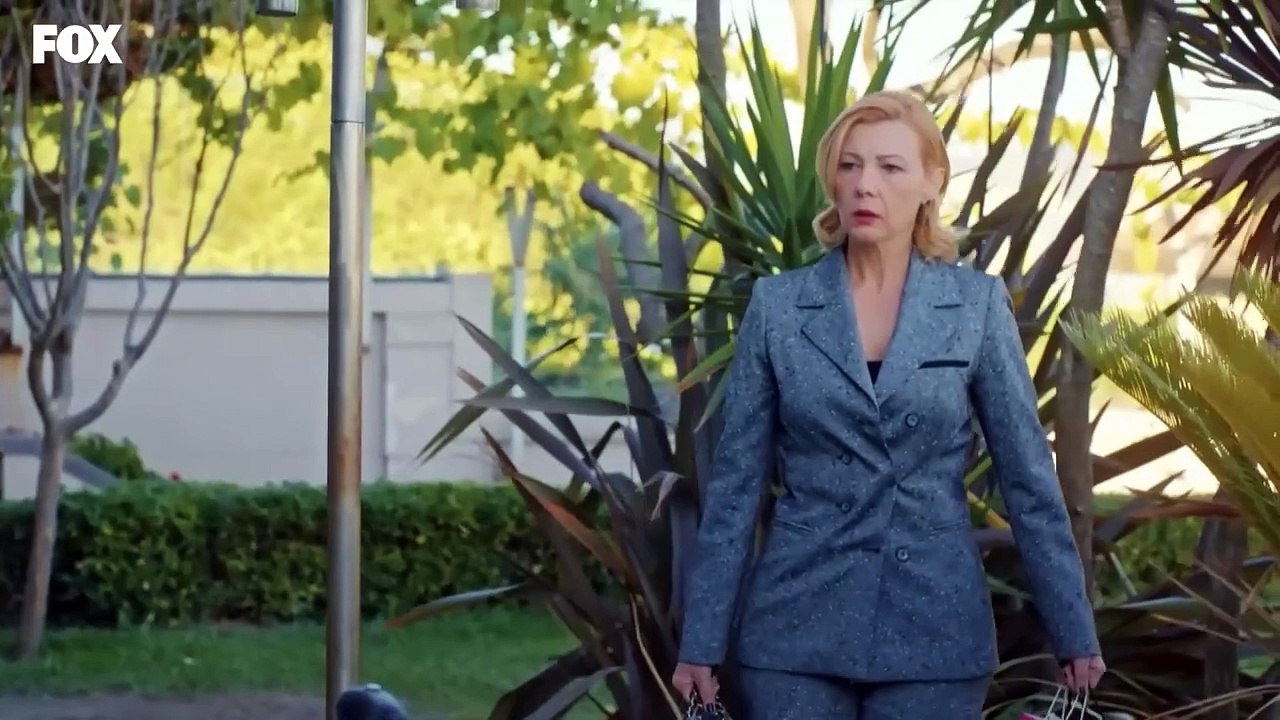 Esqueça-me se puder Ep 38 | Aşk Mantık İntikam novela turca romântica em português