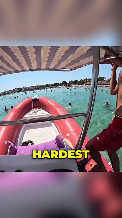 The Hardest Job In The World  (@altinkumlifeguard)