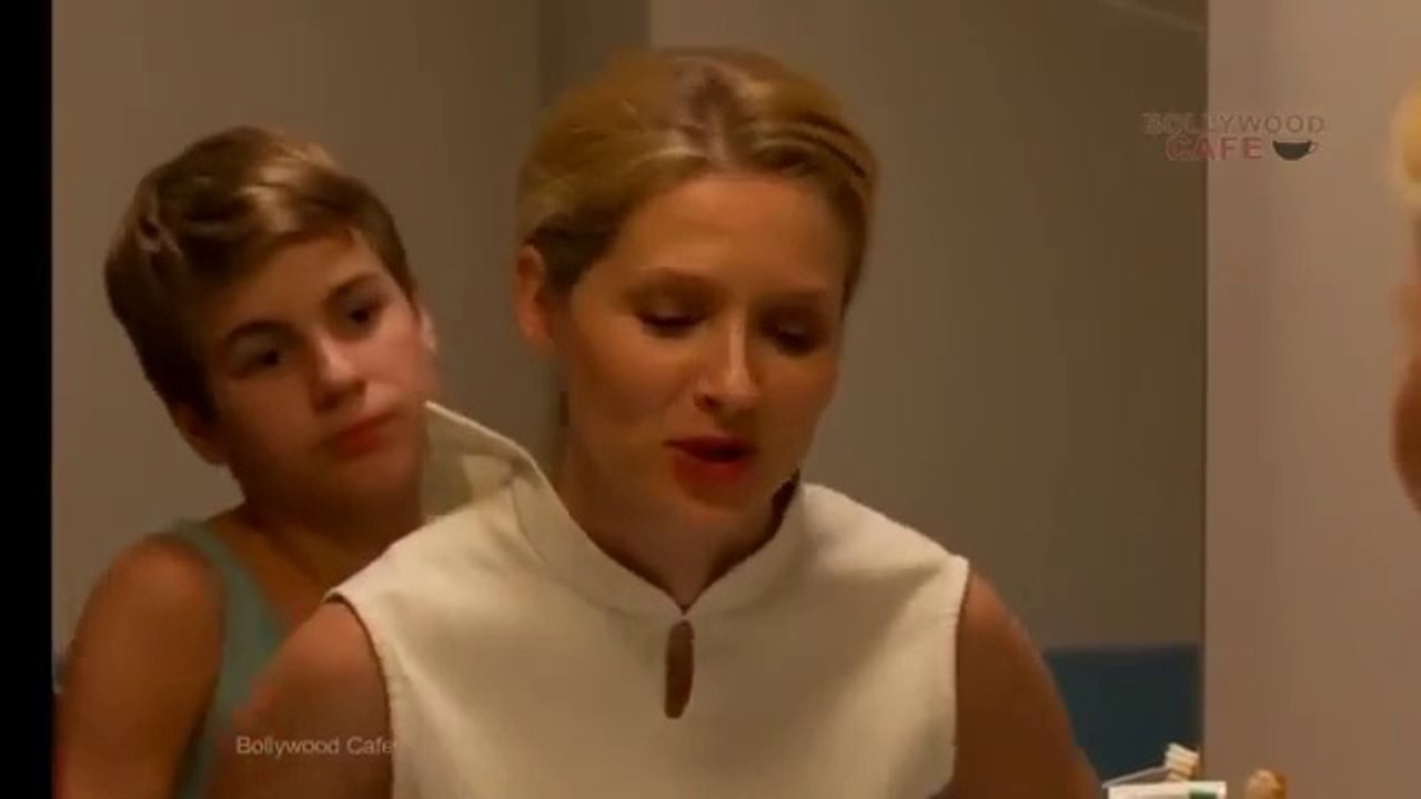 videoplayback Summer Vacation With Mom Hollywood Movie Explained in Hindi - Movie Explained by Bollywood Cafe