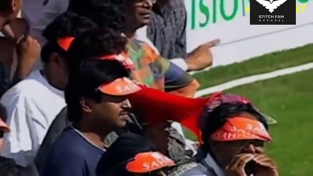 Inzamam ul Haq Fight With Indian Crowd