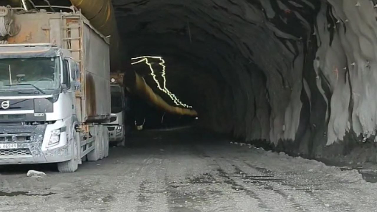 Sneak peek into the intense process of Tunnel Blasting with thunderous sounds