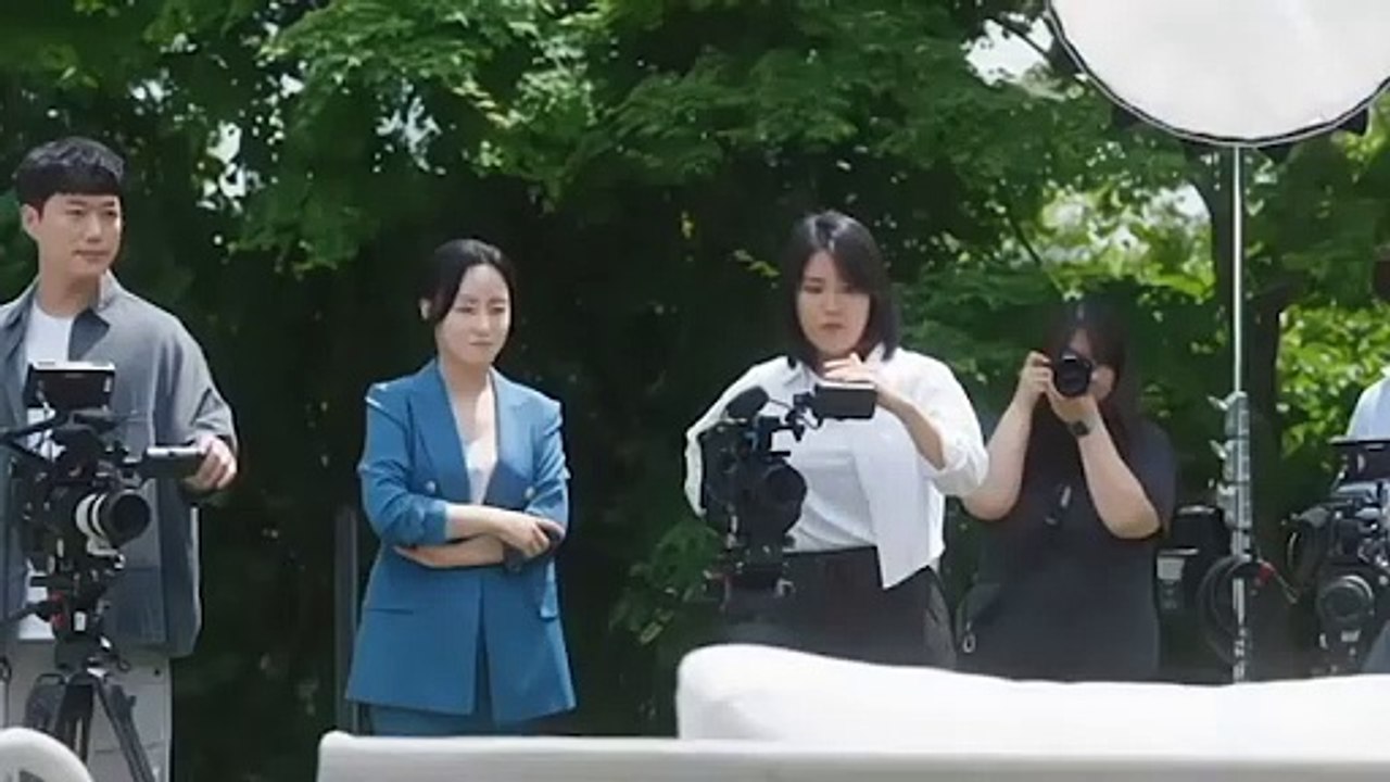 Queen of Tears Ep 1 Part 3 Hindi Dubbed 🎬