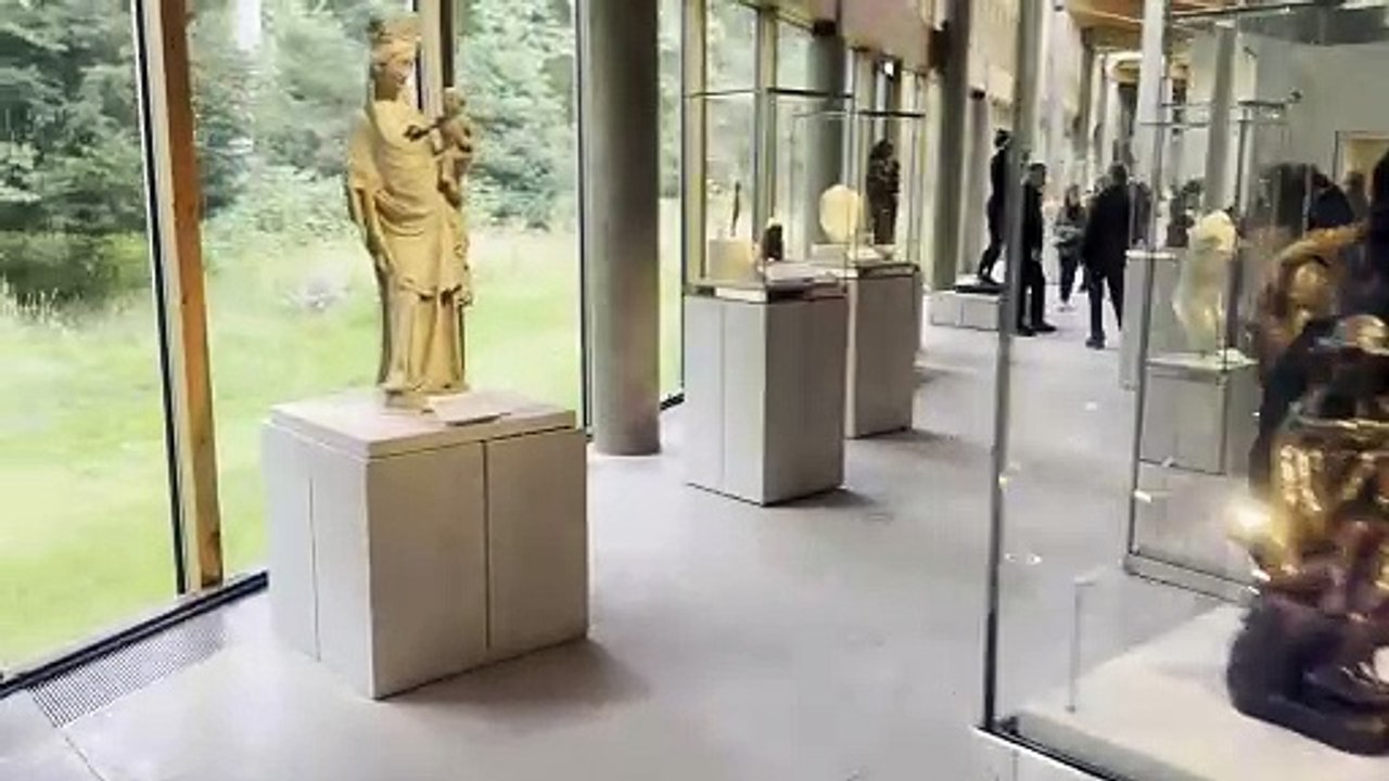 Glasgow's Treasure: Inside The Burrell Collection